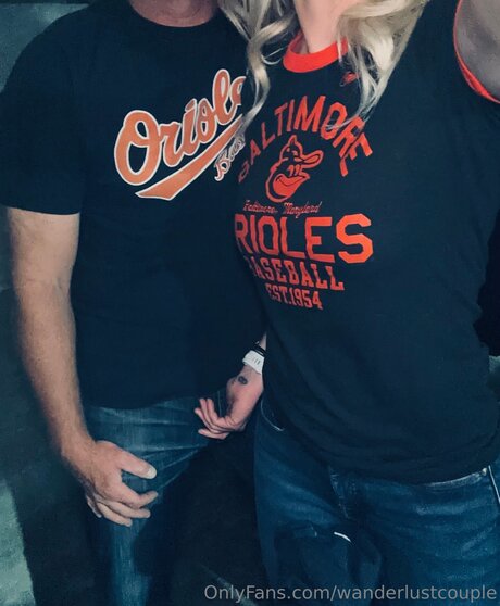 Wanderlustcouple ヌード女優 画像