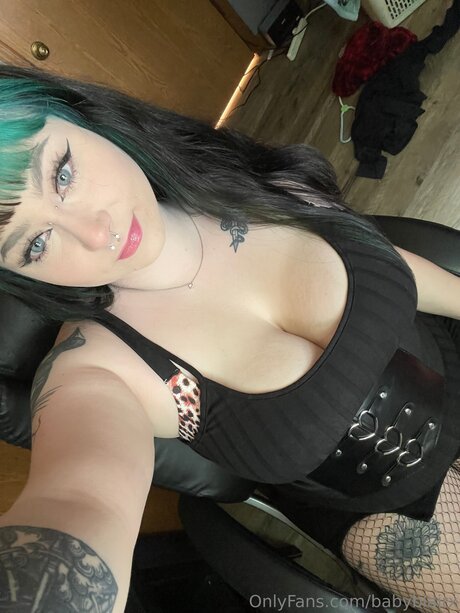 Maddisonlovesof スター 裸 写真