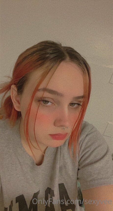 Sexyvee ホットなモデル 写真