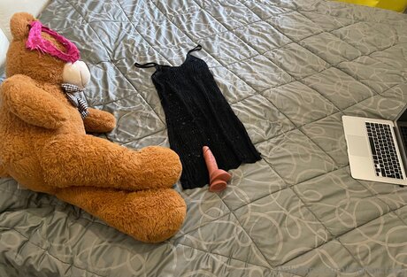 ブルネットのPOV OnlyFans ホットセックス 写真