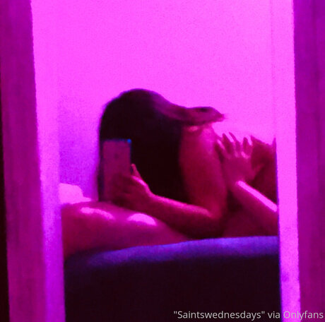 Saintswednesdays ポルノスター ヌード 写真