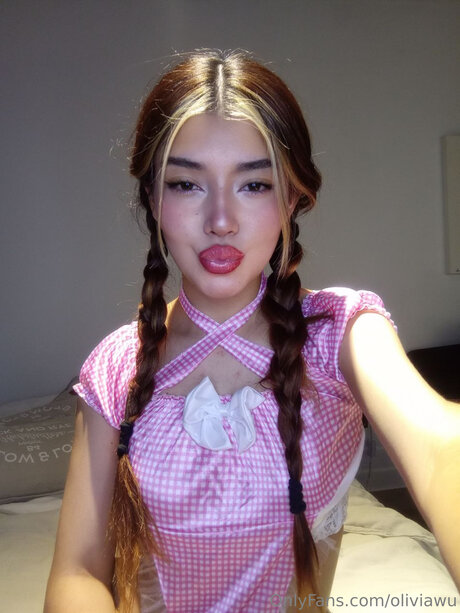 Oliviawu 無料のポルノスター 写真