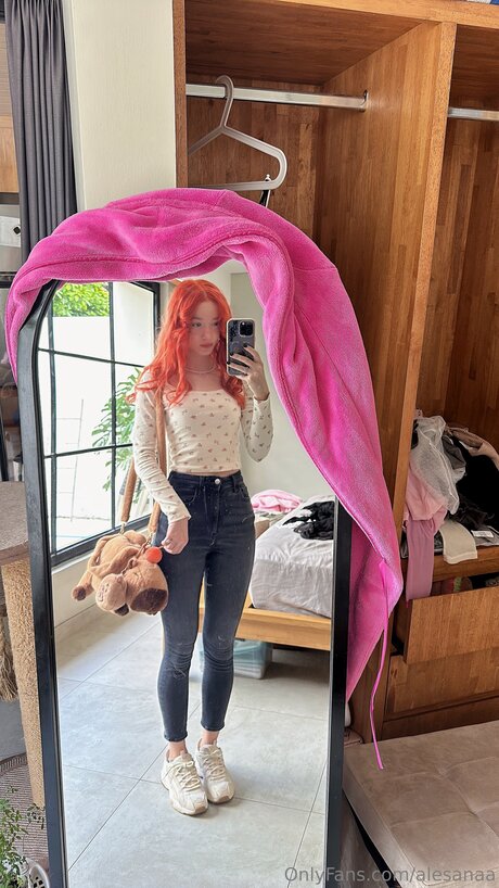 Alesanaa 裸の女優 アーカイブ