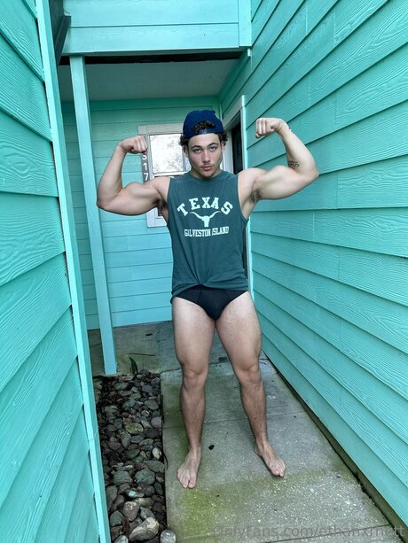 Ethanxrhett HDモデル 写真