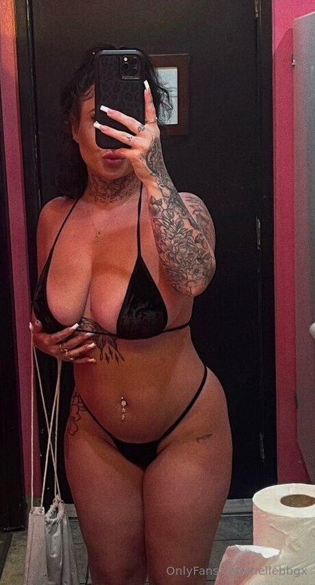 Riellebbgx スター ヌード 画像