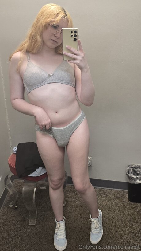 曲線美のクーガーOnlyFans セックス 画像