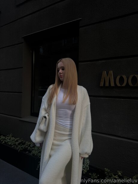 Amelieeluv ホットなモデル ギャラリー