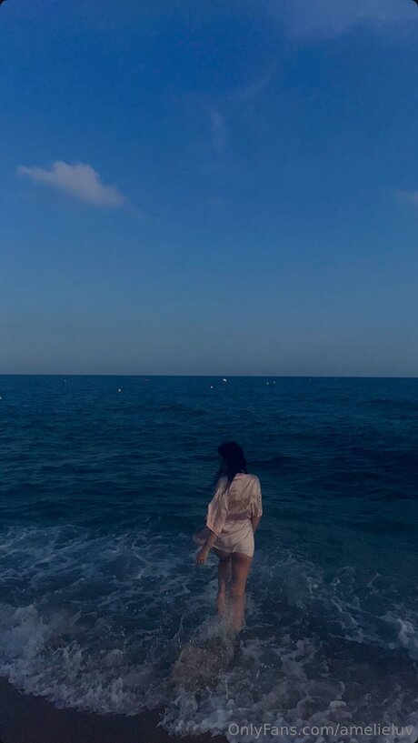 Amelieeluv ポルノスター 画像