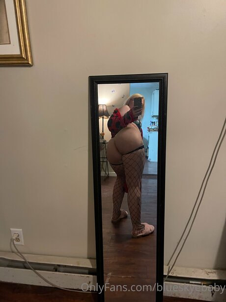 Blueskyebaby ホットモデル 画像