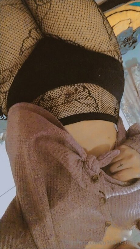 U308143049 セクシーなポルノスター ギャラリー