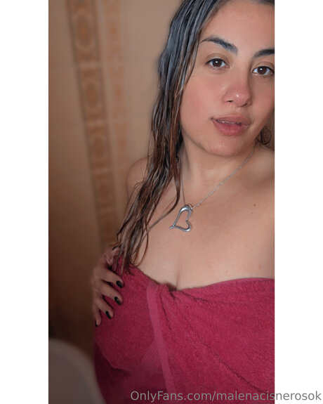 ぽっちゃり 主観視点 OnlyFans セクシーヌード 写真