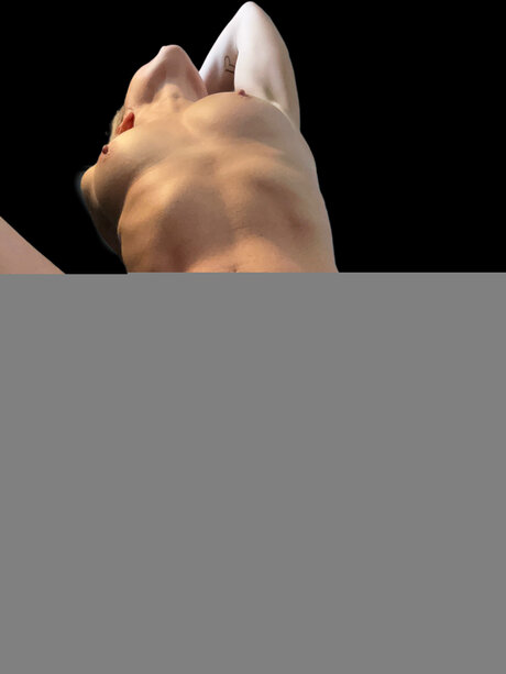 Little1 0 かわいいモデル 写真