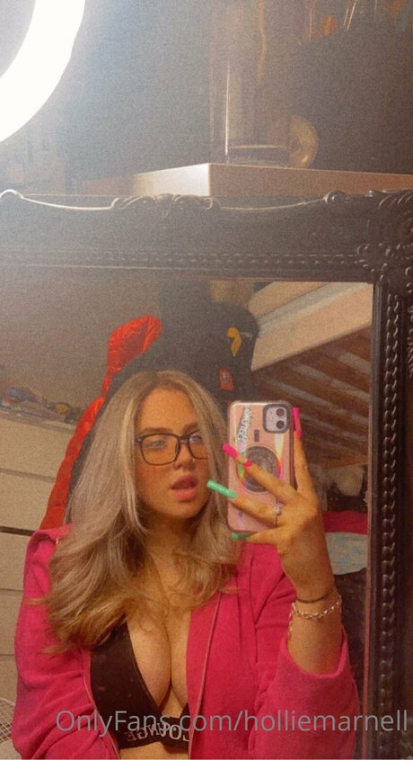 OnlyFansの写真 ポルノ 画像