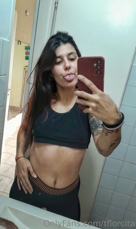 ポーグガールズオンリーファン 無料xxx 画像