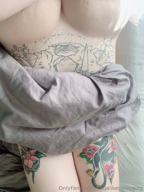 Katjalikesvlogging セックススター アーカイブ