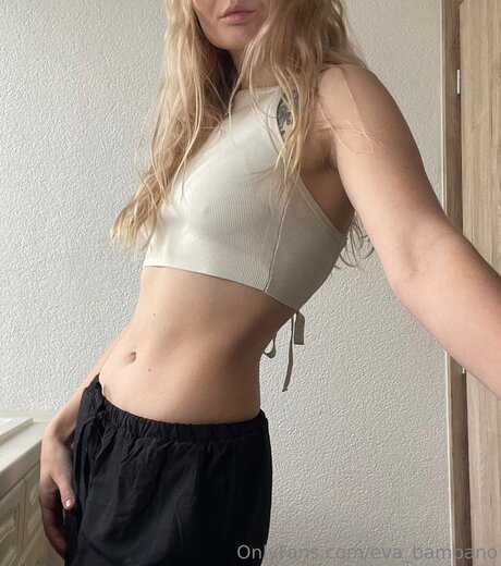 アジア人の巨根OnlyFans アートポルノ 写真