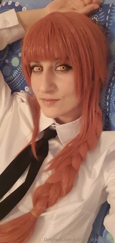 Luthien Dragonstaff セクシー女優 写真