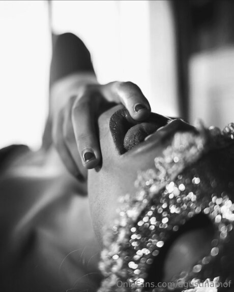 Agustinamof 無料モデル 画像