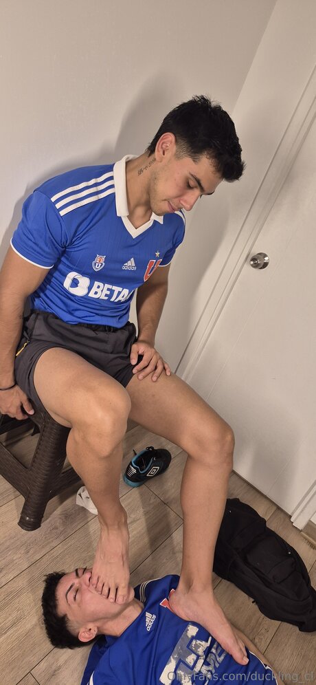 Duckling Cl ポルノスター セックス ギャラリー