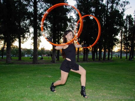 Littleisabella 裸モデル ギャラリー