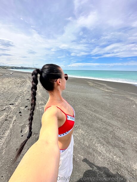 Zuzusweetprivate ポルノスター トップ ギャラリー