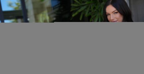 曲線美のクーガーOnlyFans アートヌード 写真