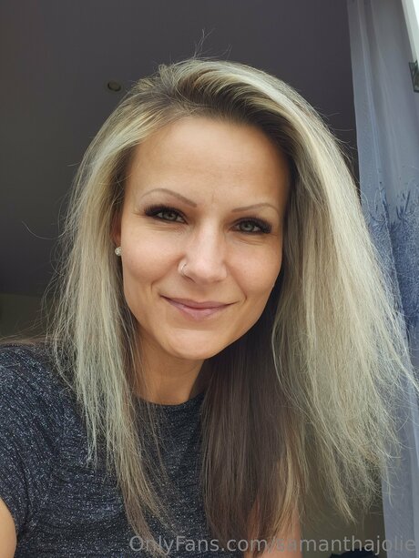 スマイルオンリーファンズ 無料 ギャラリー