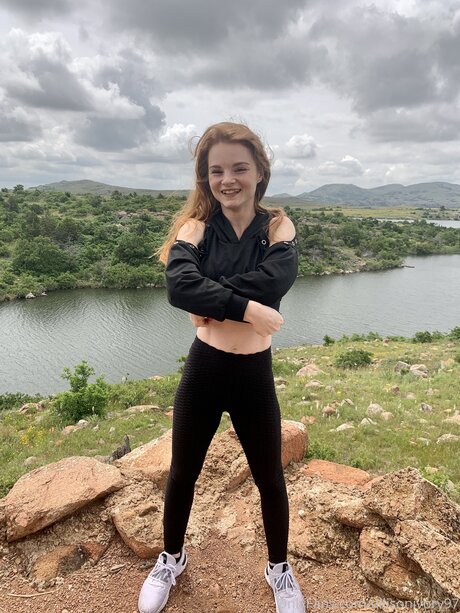 アジアンゴス オンリーファンズ 無料セックス 写真