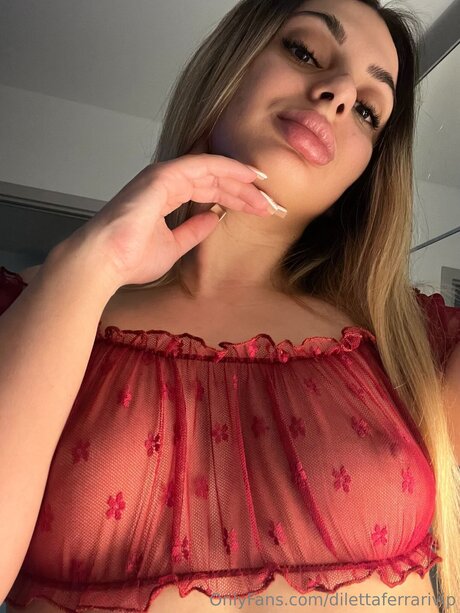 Dilettaferrarivip アートモデル 写真