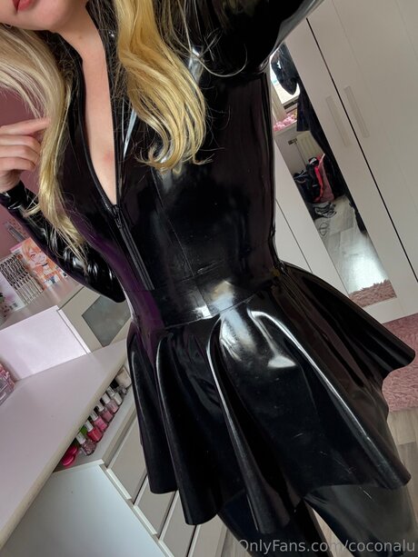 Coconalu 女優 写真