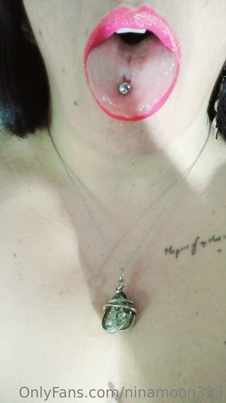 Ninamoon333 ヌードモデル ギャラリー