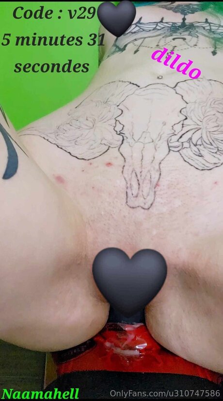 U310747586 アダルトモデル 画像