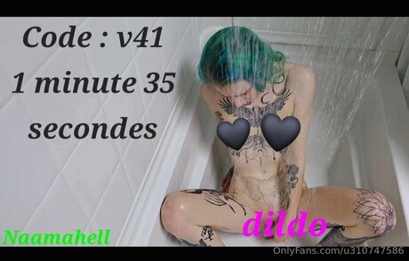 U310747586 ポルノスター エロティック 画像