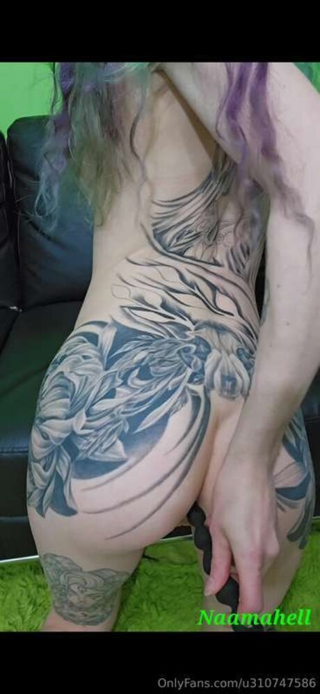 U310747586 ポルノスター エロティック 写真