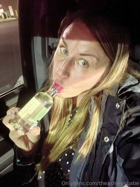 Theashleyybabe ヌードモデル ギャラリー