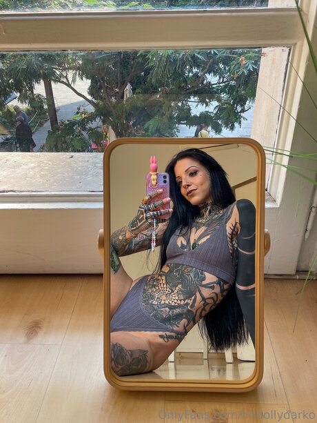 小人の裸OnlyFans ベスト 写真