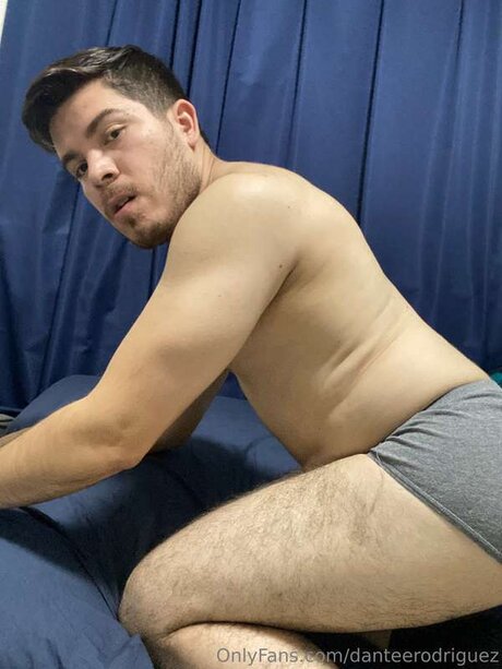 巨乳のオンリーファンズ ポルノ 画像