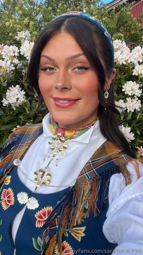 Saramarie Free ヌードモデル 画像