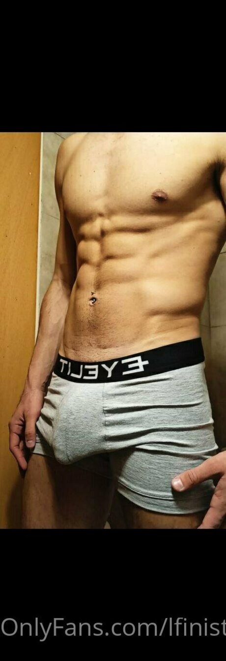 赤毛のソロOnlyFans 美しいxxx 写真