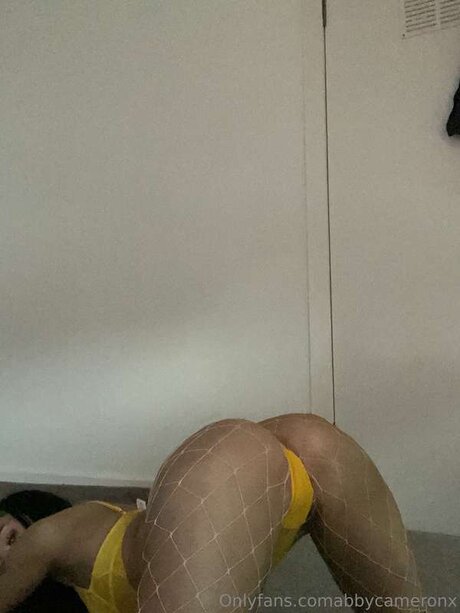 U179457005 ヌードモデル 画像