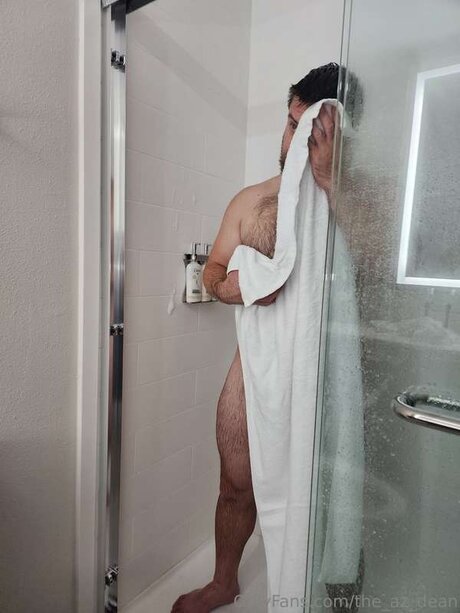 The Az Dean 裸の女優 画像