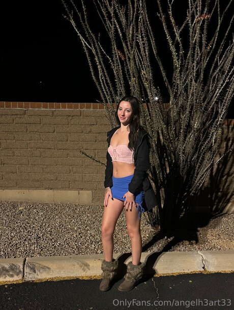 Angelh3art33 XXXモデル 写真