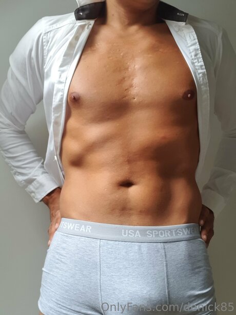 Denick85 ポルノスター 素敵 写真