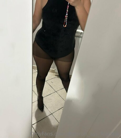 Bbwdeborah Ass Feetstar アートモデル 画像