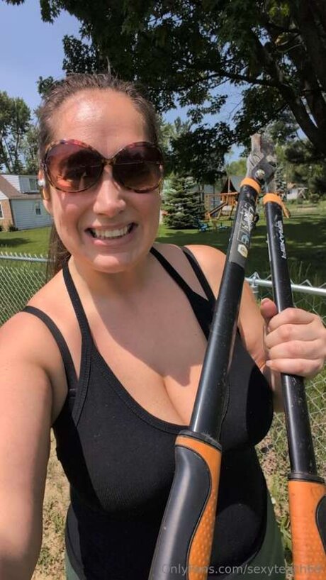 Sexyteach69 ホット女優 ギャラリー