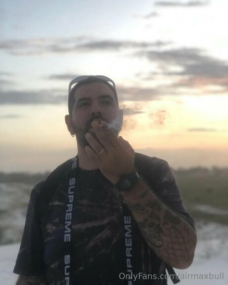 金髪レズビアンオンリーファンズ 裸 ギャラリー