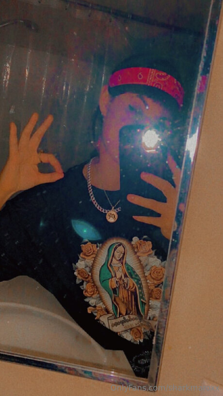 Sharkmaross 美しいモデル 画像