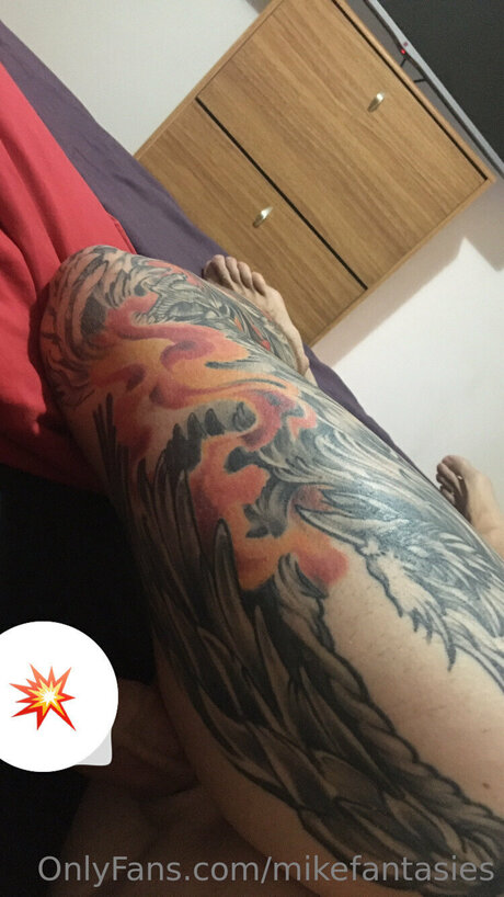 Mikefantasies 独占スター 写真