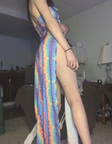 小柄な妻OnlyFans ポルノ 写真