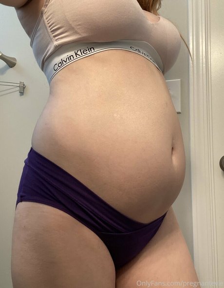 ぽっちゃりエモOnlyFans 裸 写真